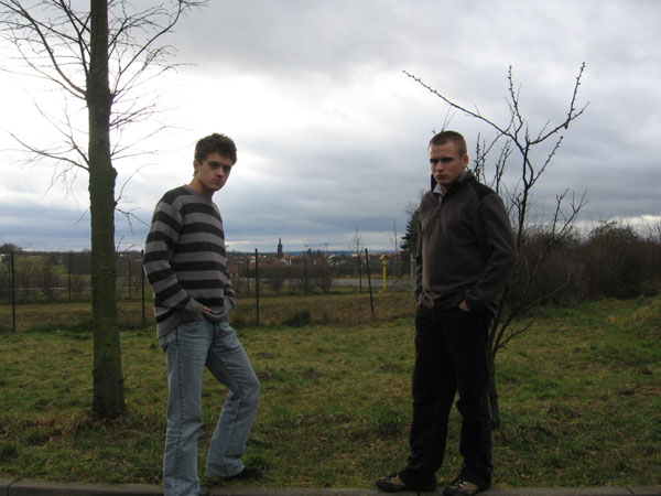 Deutschland
<br />Gohan &amp; White
<br />PozdrawiajÂą ;]