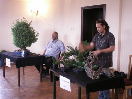 Fantastyczny kontakt z publicznością zaowocował długotrwałą i burzliwą wymianą zdań i rad