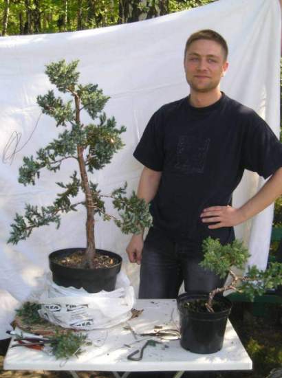 Autor po wstepnym odrutowaniu ale juÂż szczĂŞÂśliwy z drzewka