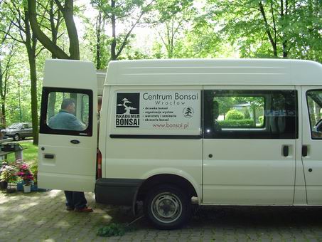 Napis na samochodzie, ktĂłry ujawniÂł niespodziankĂŞ Bolasa.