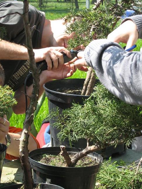 Tomek pracuje frezarkÂą.