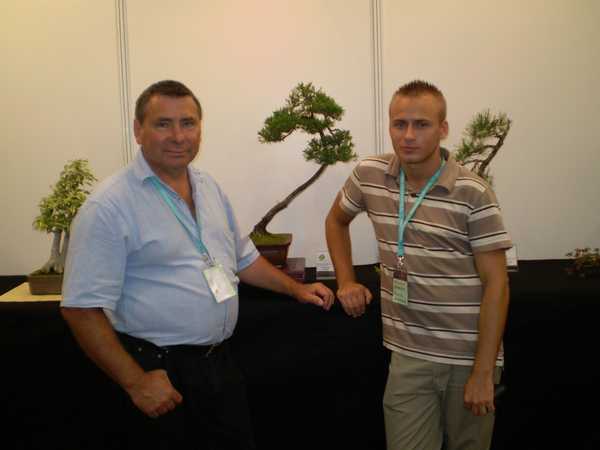 zdjĂŞcie z naszym nauczycielem - Markiem GajdÂą